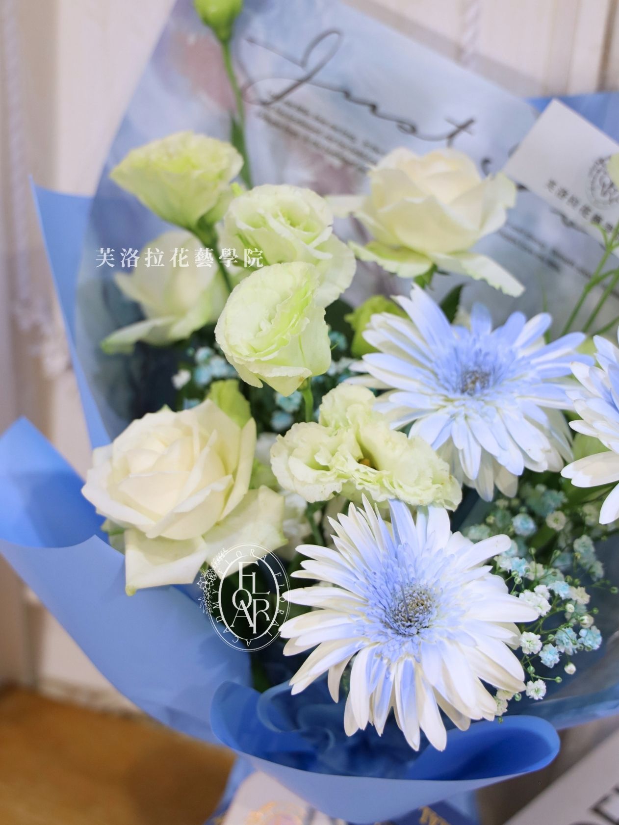 鮮花束|《Azur》|白玫瑰花束|藍白色系:圖片 3