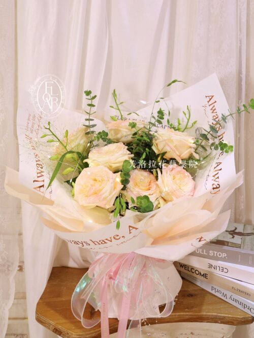 鮮花束｜《Rosée》｜燭光玫瑰｜客製化款