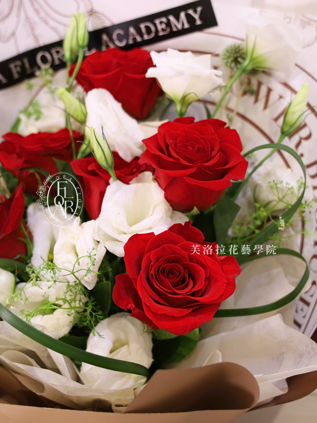 鮮花束|《Rosso Antico》|進口紅玫瑰|質感花束:圖片 4
