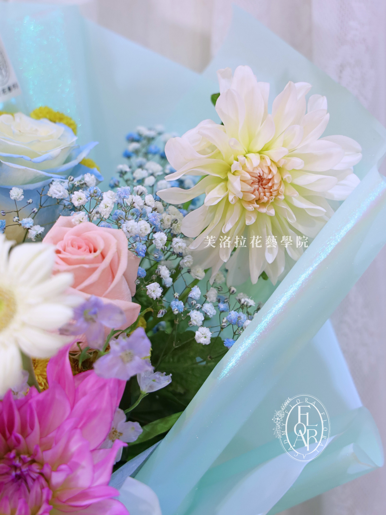 鮮花束|《Palette de Fleurs》|進口藍玫瑰|客訂製款:圖片 6