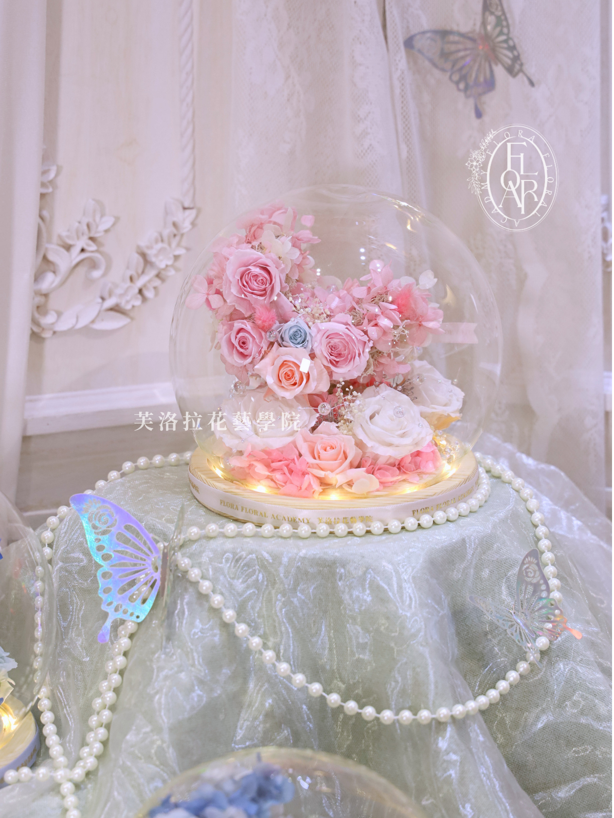 永生玻璃罩|《芳剎流華》|月亮型|粉白色永生花
