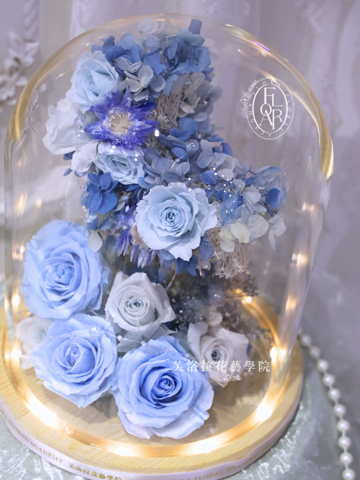 永生玻璃罩|《輕光玉月》|月亮型|藍白色永生花:圖片 3