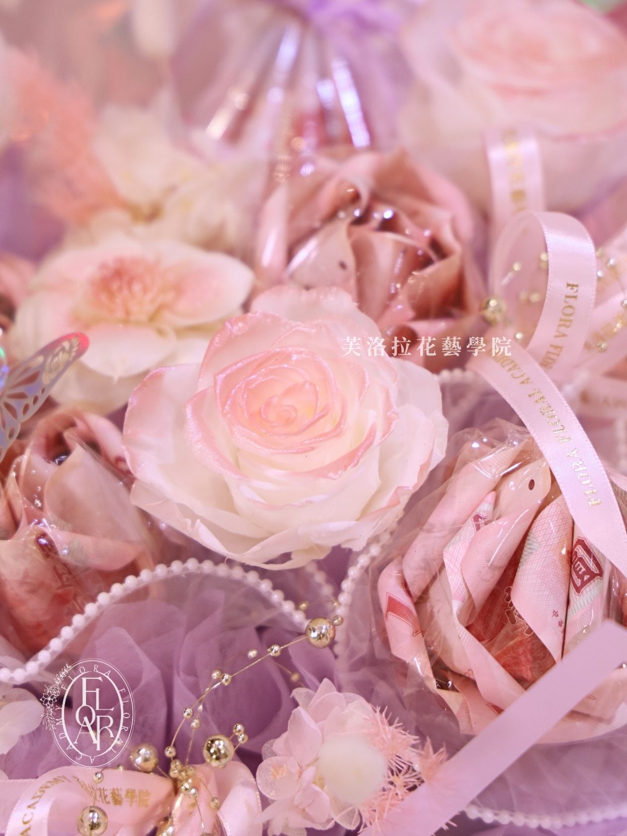 公主鈔票永生花束|《La Robe Enchantée》|永生花|華麗花禮:圖片 5